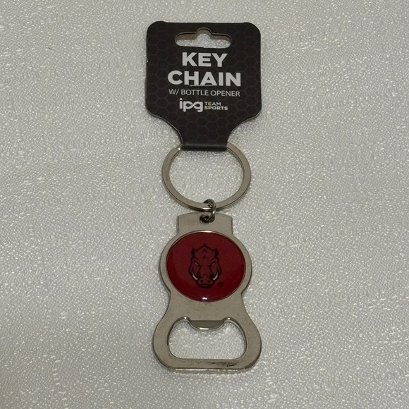 Arkansas Razorbacks Fan Lot – Lanyard, Keychain, Car Magnets, Emblem, Face Mask - Picture 5 of 11